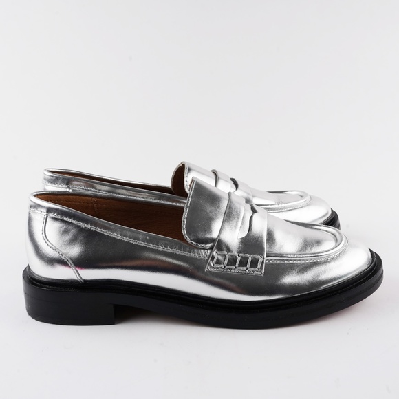 MADEWELL Size 7.5 The Vernon Loafer in Silver Mirror - Picture 7 of 7